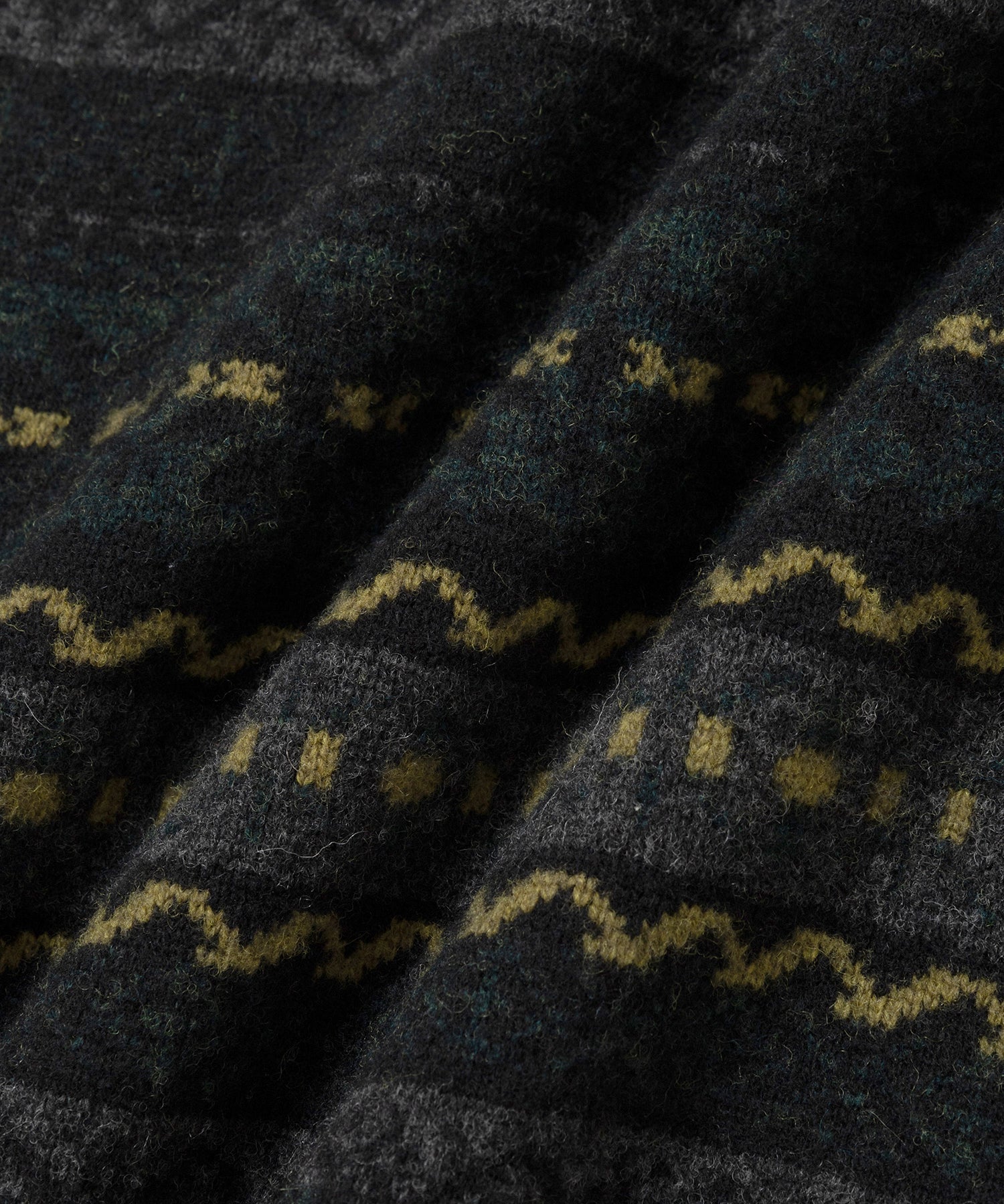 Classic Pattern Knit