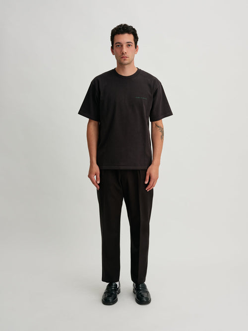 1Tuck Tapered Pants